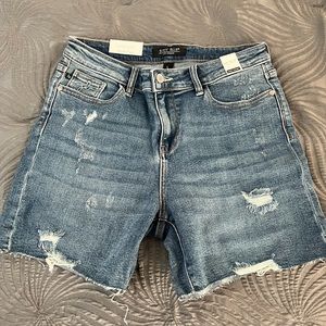 Judy Blue shorts - size L
